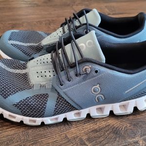 Women's Oncloud Shoes 8.5